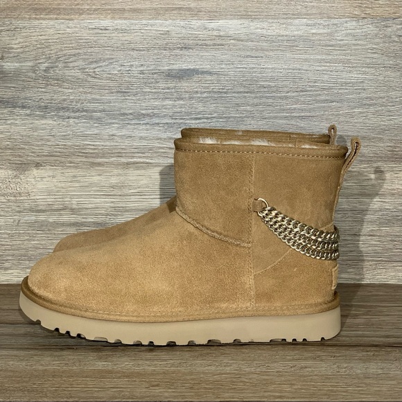 UGG Women’s Classic Mini Chains Chestnut Suede Boots - Picture 3 of 10